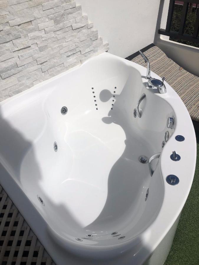 Lux&2Jacuzzi. New! Golden Mile Las Americas, Parque Santiago 2. Pool Heated Sea Water 2 Bdr Playa de las Americas  Exteriör bild